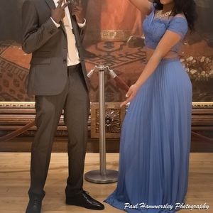 I am selling a two piece prom dress .